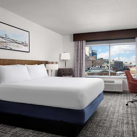 Hilton Garden Inn Detroit Downtown Exterior photo