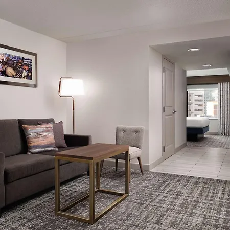 Hilton Garden Inn Detroit Downtown Exterior photo