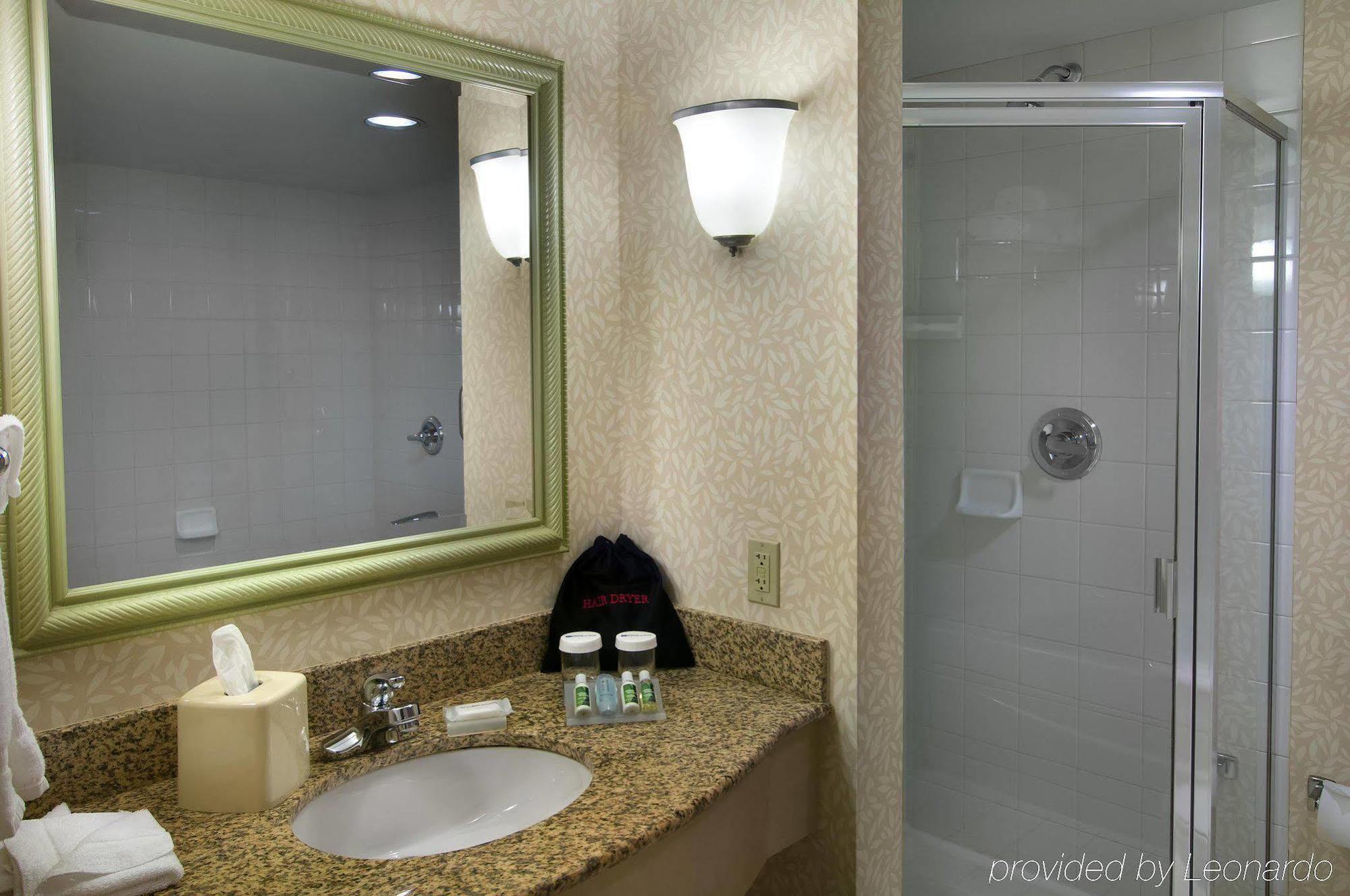 Hilton Garden Downtown Hotel 3*