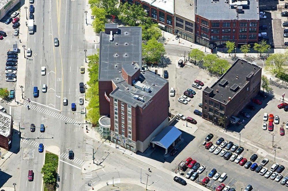 Hilton Garden Downtown 3* Detroit
